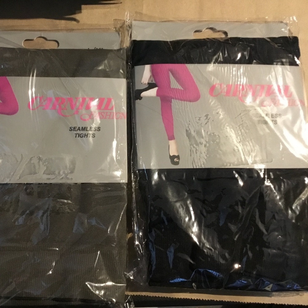 Seamless tights